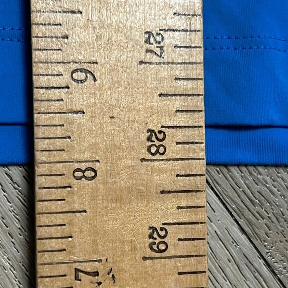 NWT Rhone Reign Shirt Size Medium Blue Short Sleeve Goldfusion UPF 50+ - Picture 8 of 11